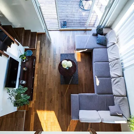 Lejlighed Cozy, Private Sauna House In *